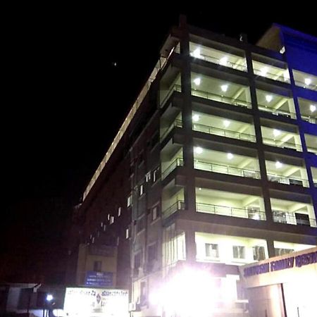 Hotel Santoshi Hometel Raichur Ngoại thất bức ảnh
